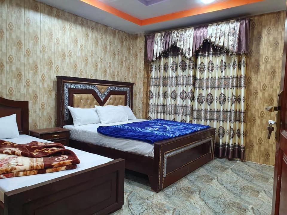 Madina Tower Hotel & Restaurant Bahrain Extérieur photo