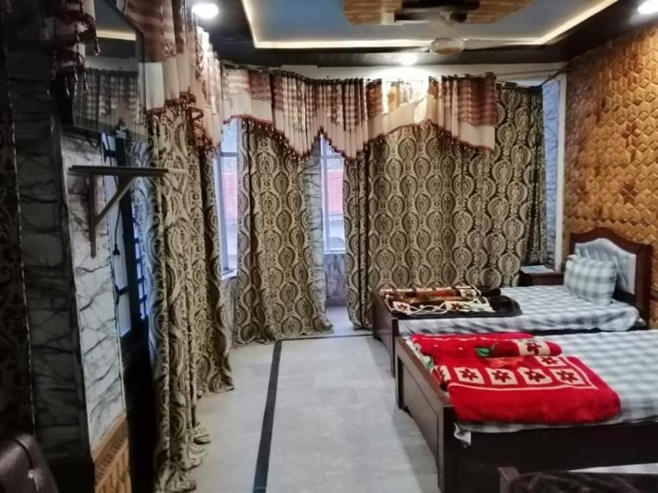 Madina Tower Hotel & Restaurant Bahrain Extérieur photo